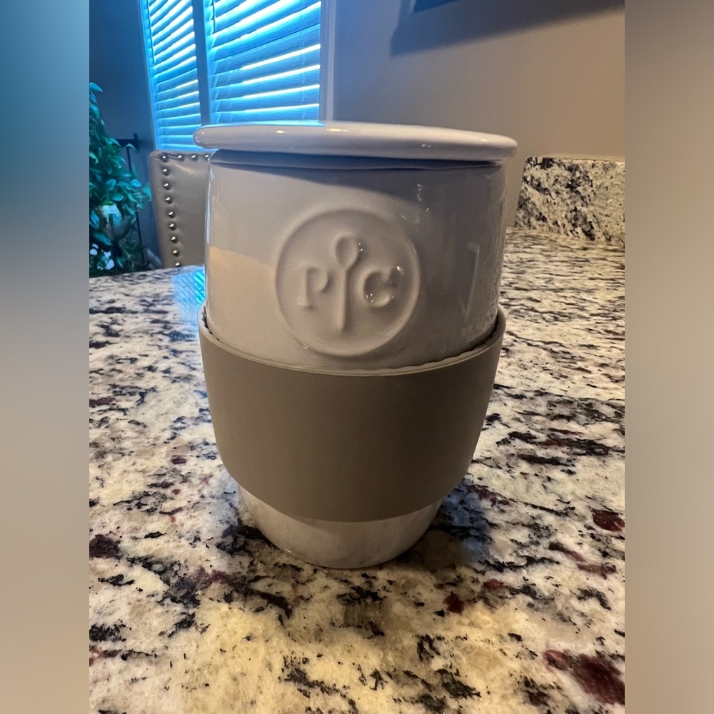 Pampered Chef Ceramic Egg Cooker